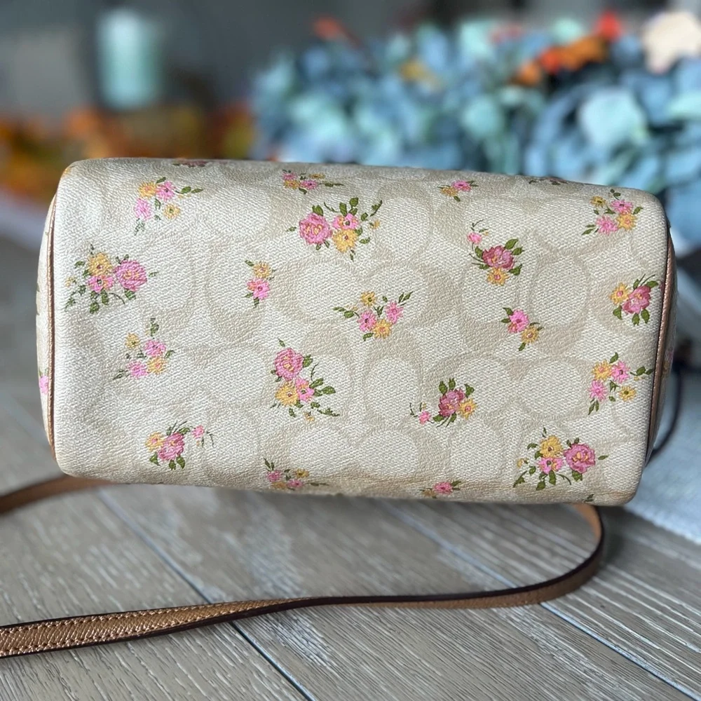 Coach Signature Canvas Floral Print Beige Brown Satchel Crossbody strap EUC - Picture 5 of 13